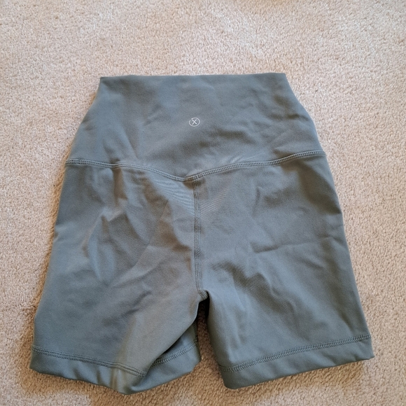 Reflex Active Shorts 2 Pack Green Brown Size XS High Waisted Stretch Shorts New! - Picture 14 of 16